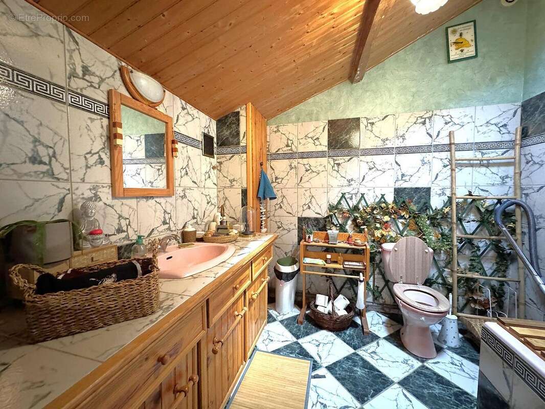   - Maison à MAUZE-THOUARSAIS