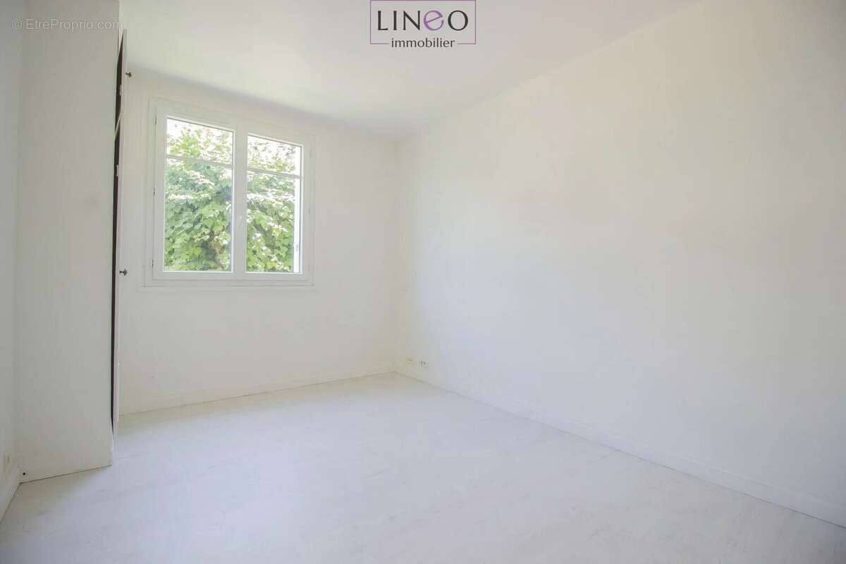 Appartement à THIAIS