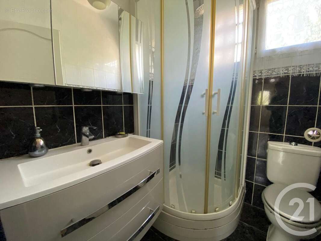 Maison à TREMBLAY-EN-FRANCE