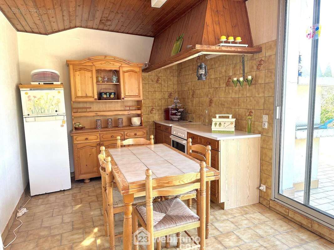 Maison à LONGUE-JUMELLES