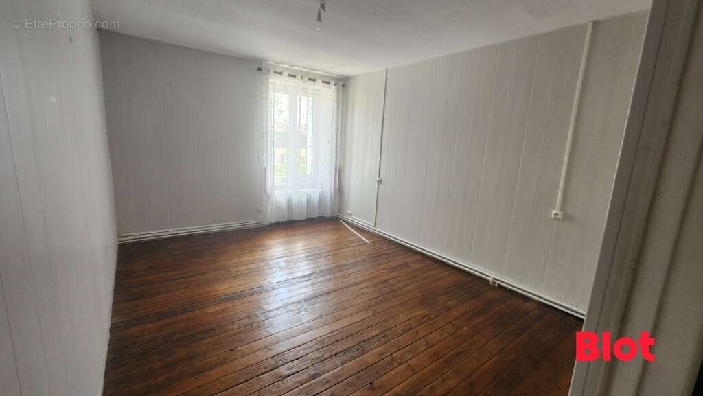 Appartement à TRELIVAN