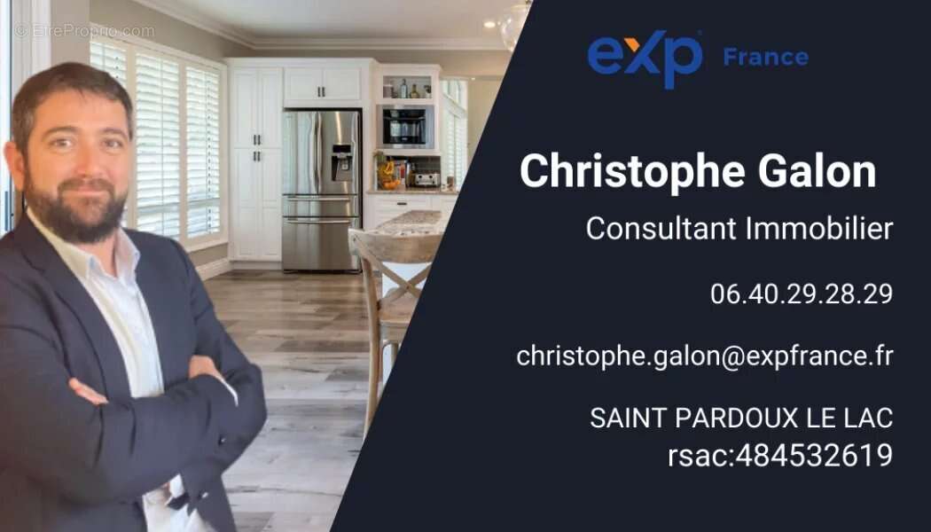 Maison à LA JONCHERE-SAINT-MAURICE