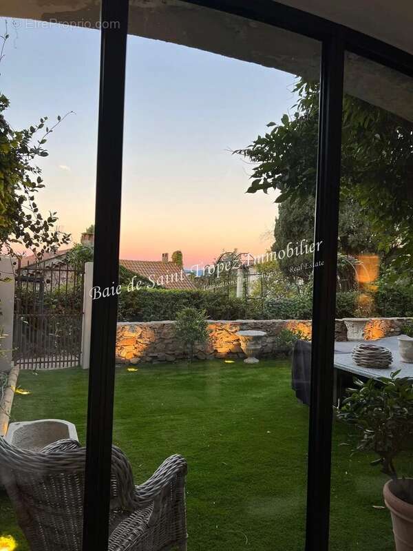 Appartement à SAINT-TROPEZ