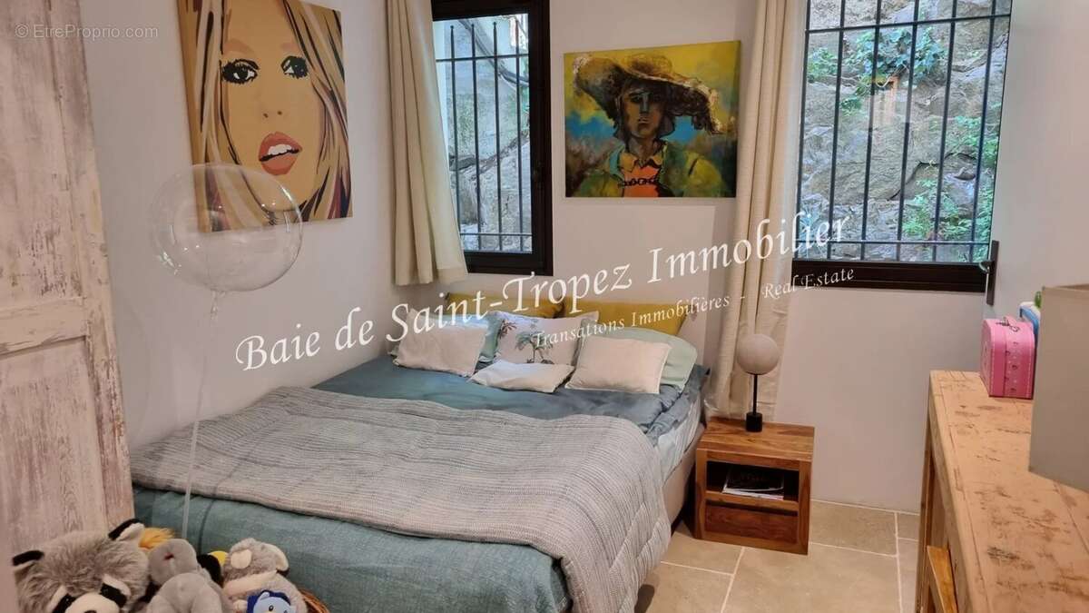 Appartement à SAINT-TROPEZ