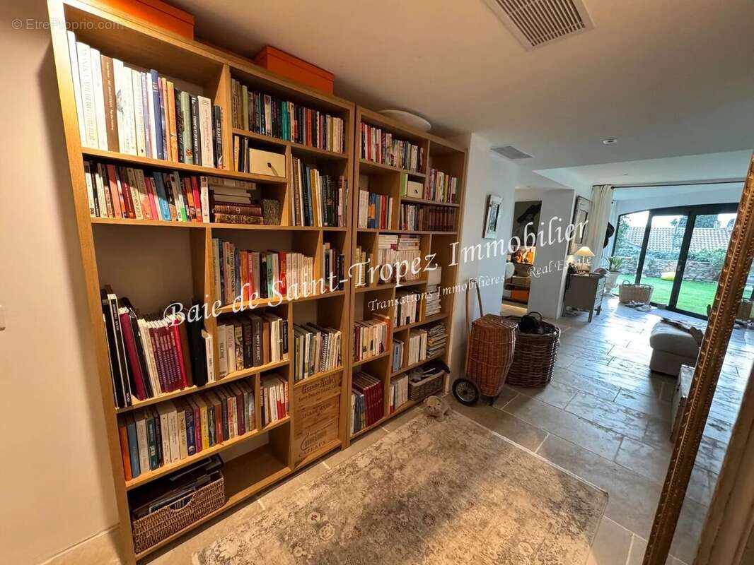 Appartement à SAINT-TROPEZ