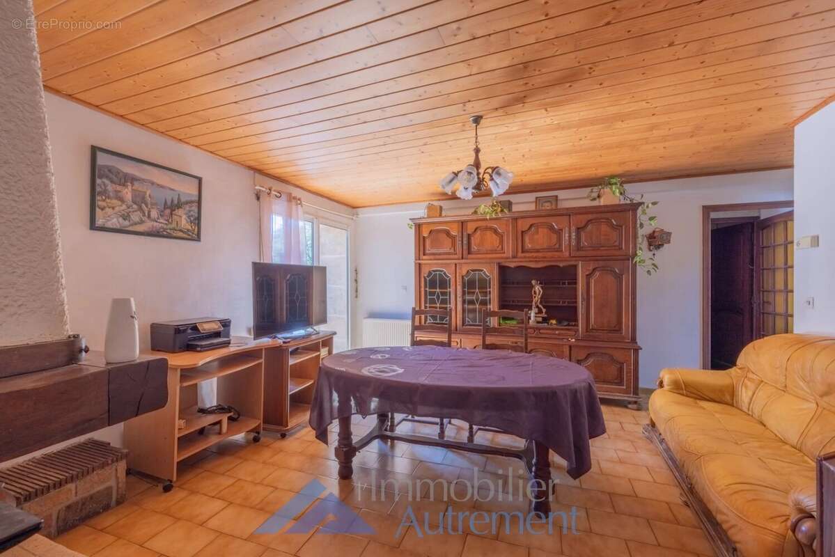 Maison à SAINT-SAVOURNIN