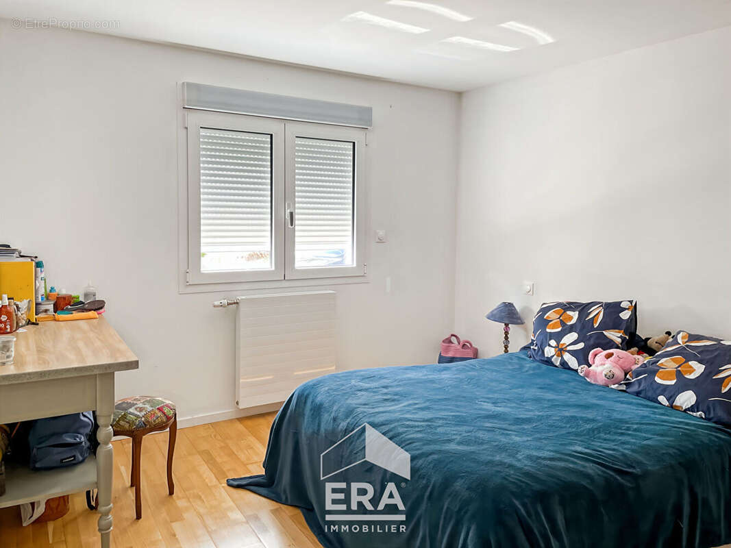 Maison à BLANQUEFORT