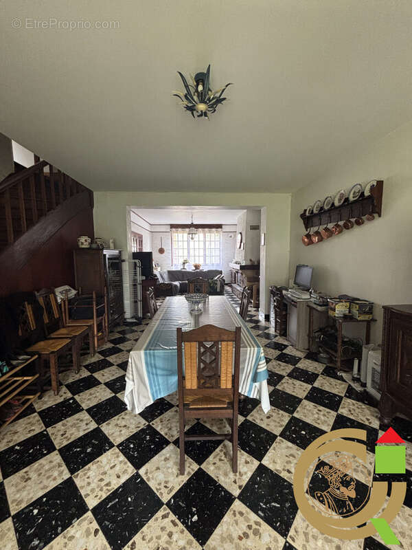 Maison à MARCONNELLE