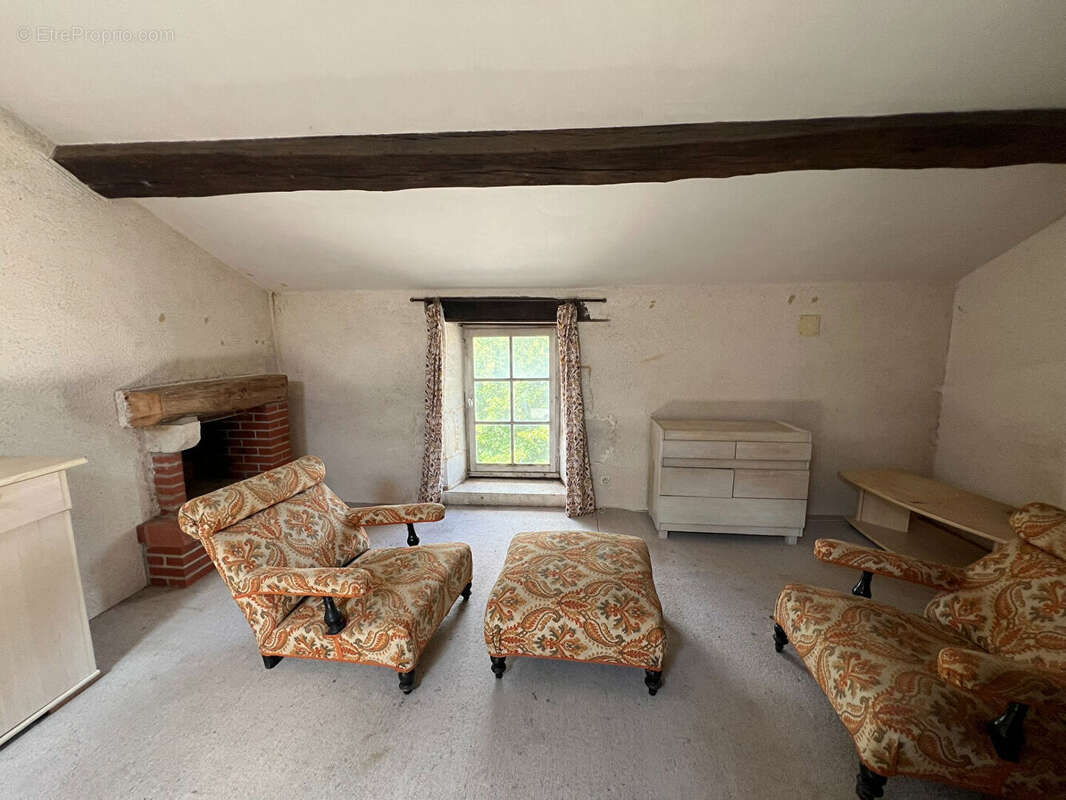 Maison à SAINT-SAUVANT