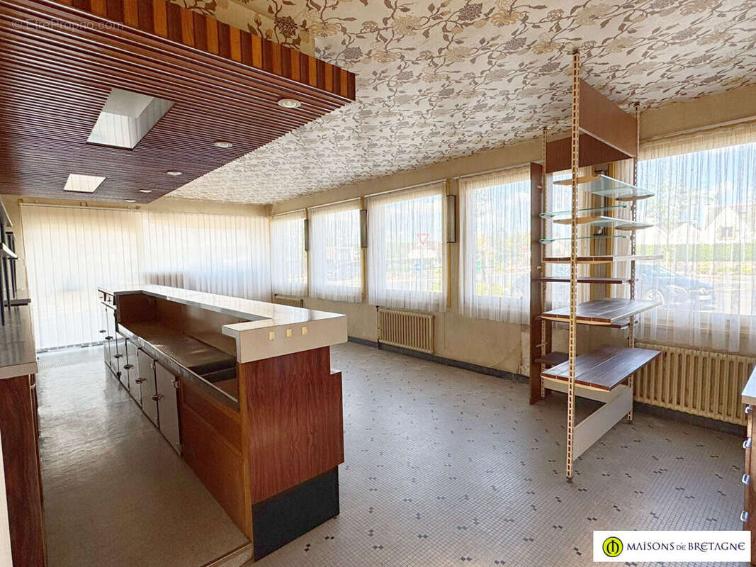 Commerce à RIEC-SUR-BELON