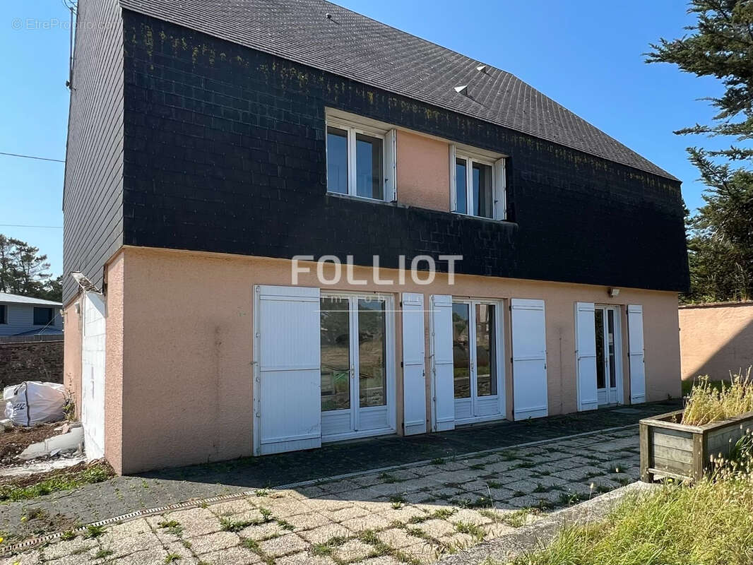 Appartement à AGON-COUTAINVILLE