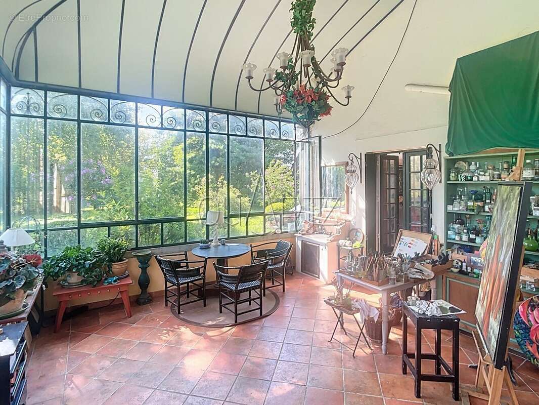 Maison à LA NEUVILLE-D&#039;AUMONT