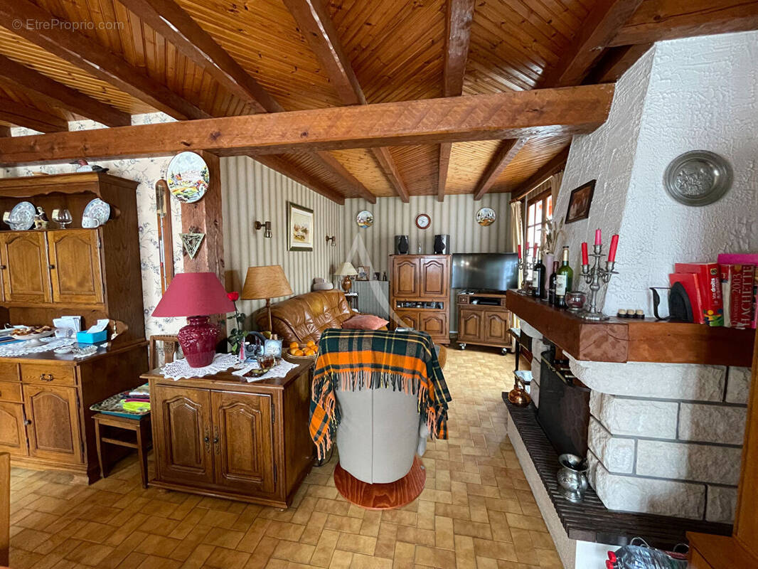 Maison à L&#039;AIGUILLON-SUR-VIE