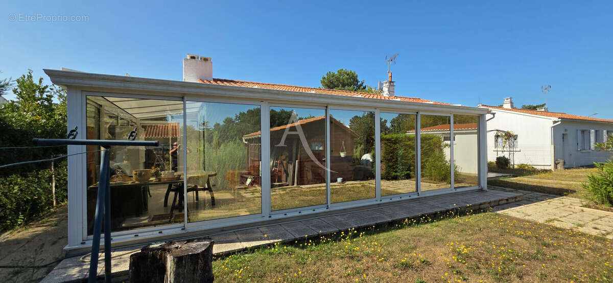 Maison à L&#039;AIGUILLON-SUR-VIE