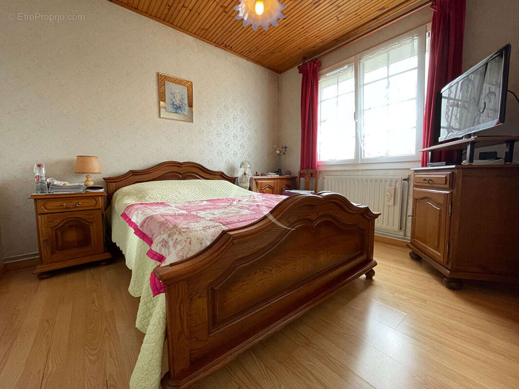 Maison à L&#039;AIGUILLON-SUR-VIE