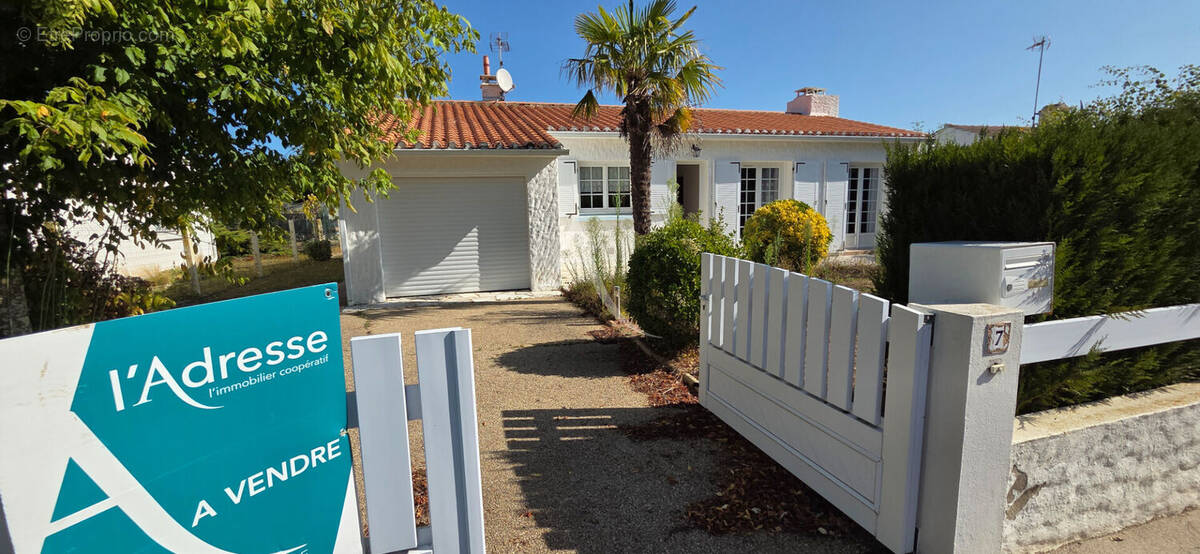 Maison à L&#039;AIGUILLON-SUR-VIE