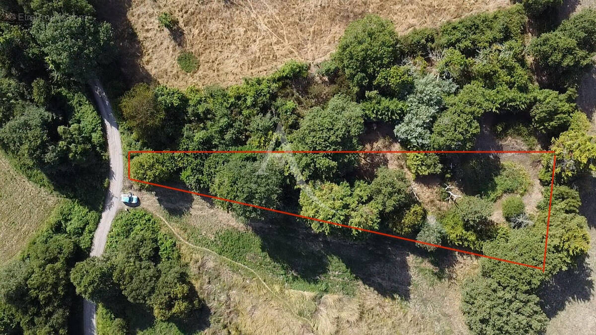 Terrain à BREM-SUR-MER