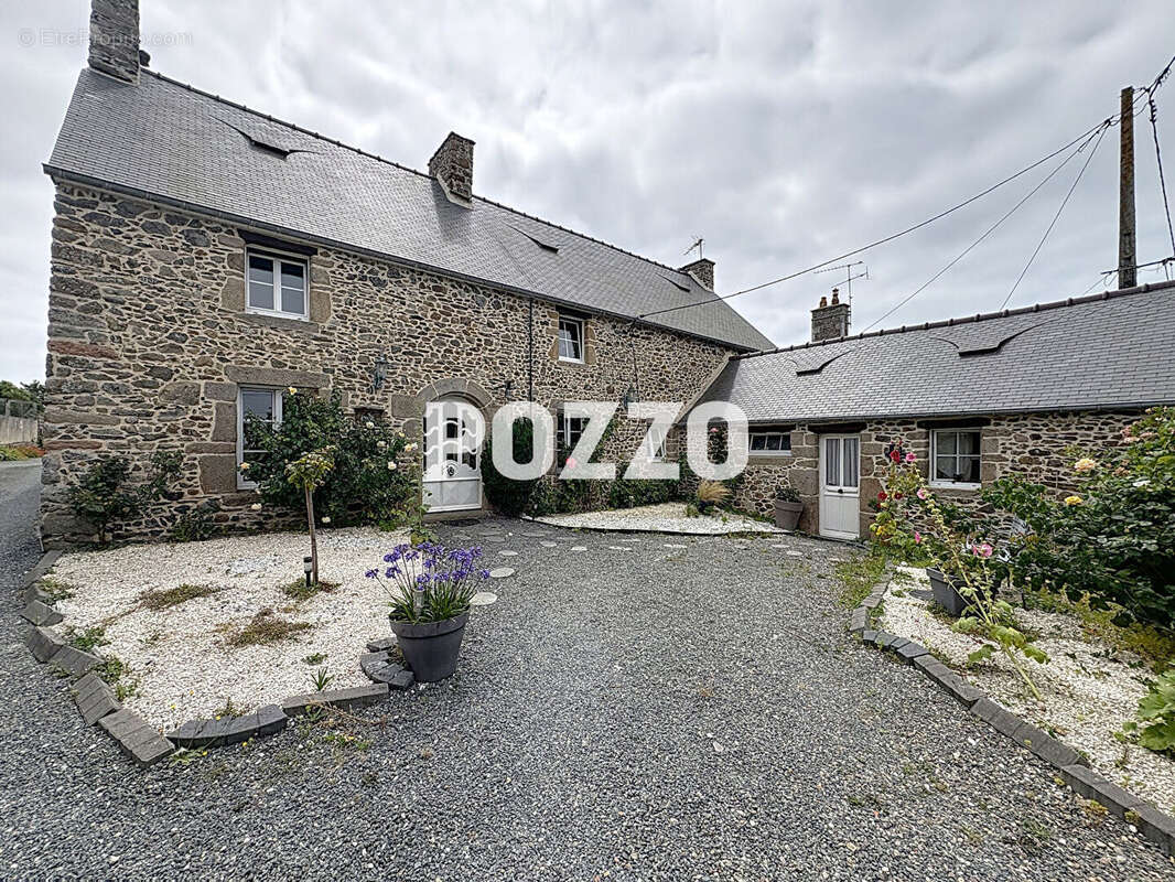 Maison à BLAINVILLE-SUR-MER