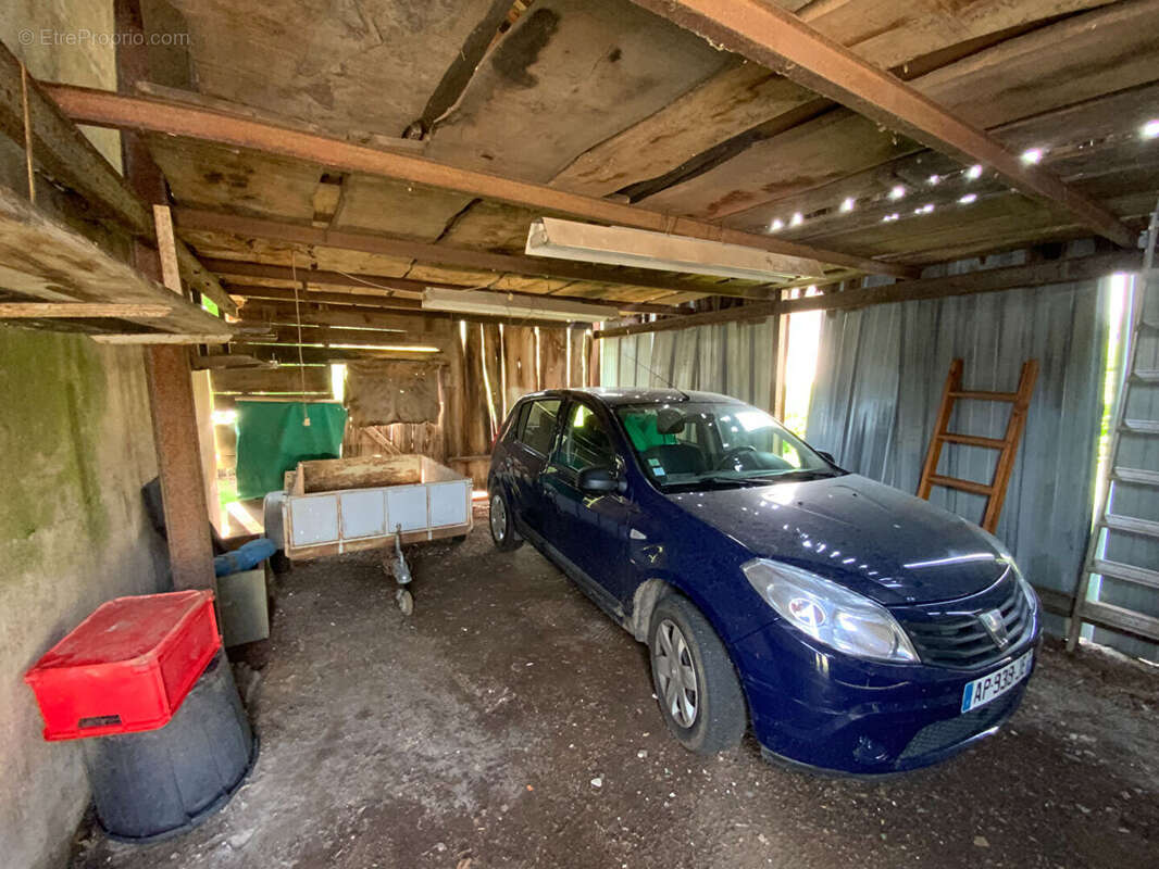 Maison à SAINT-SERNIN-DU-BOIS