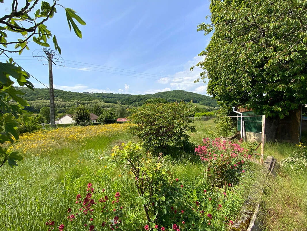 Maison à SAINT-SERNIN-DU-BOIS