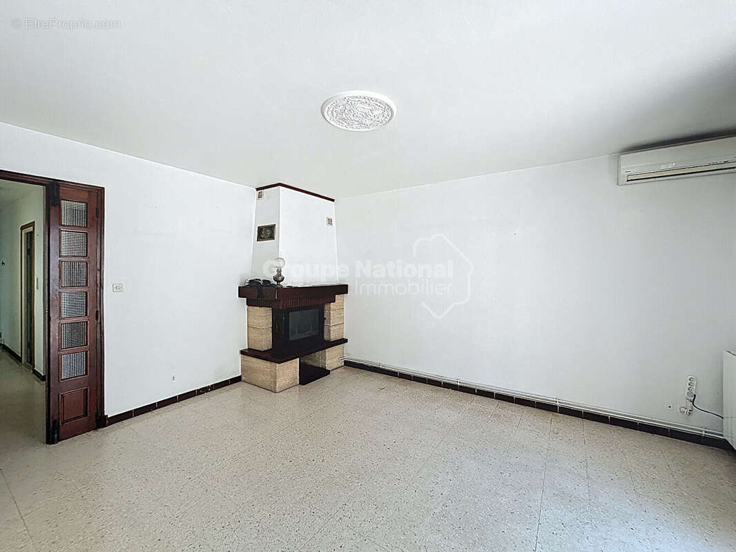 Maison à SAINTES-MARIES-DE-LA-MER