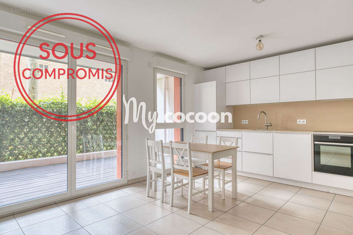 Appartement à LYON-8E