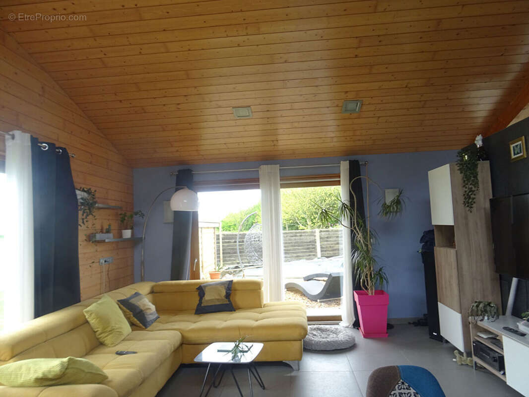 Maison à PLOUGUERNEAU