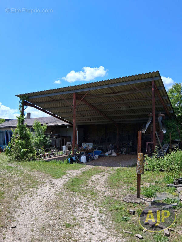 Maison à SAINT-ESTEPHE