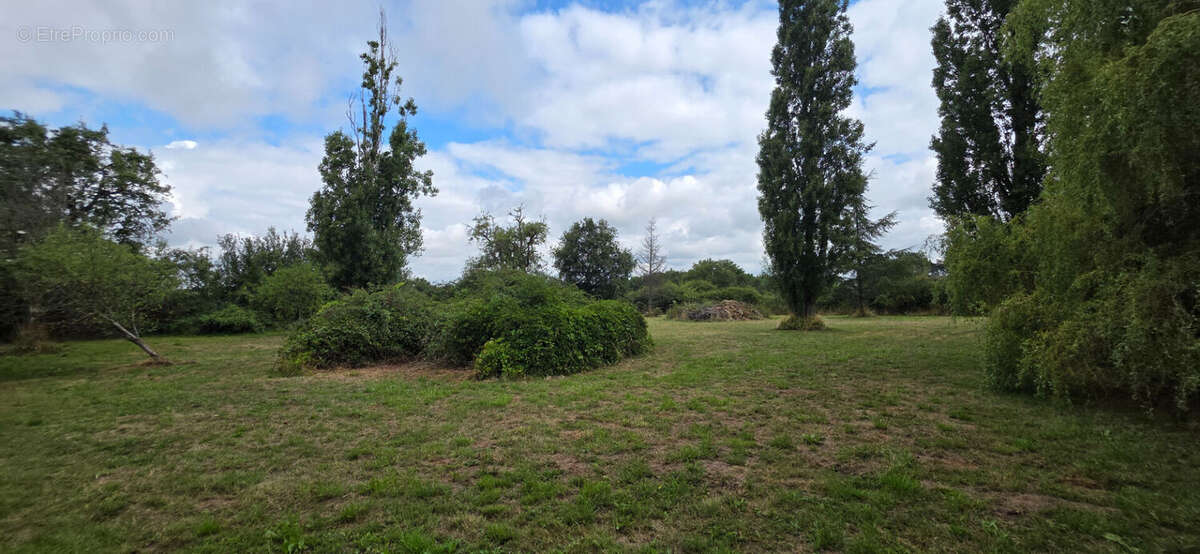 Maison à BOSSAY-SUR-CLAISE