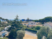 Appartement à CARQUEIRANNE