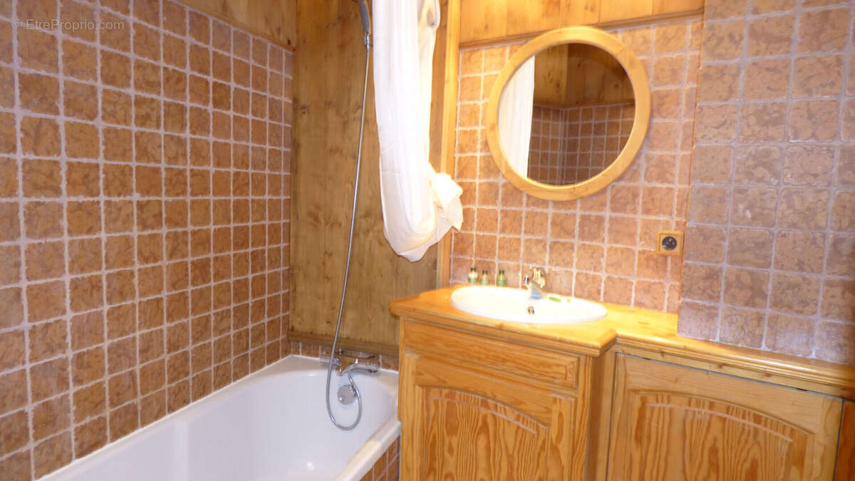 Appartement à LES ALLUES