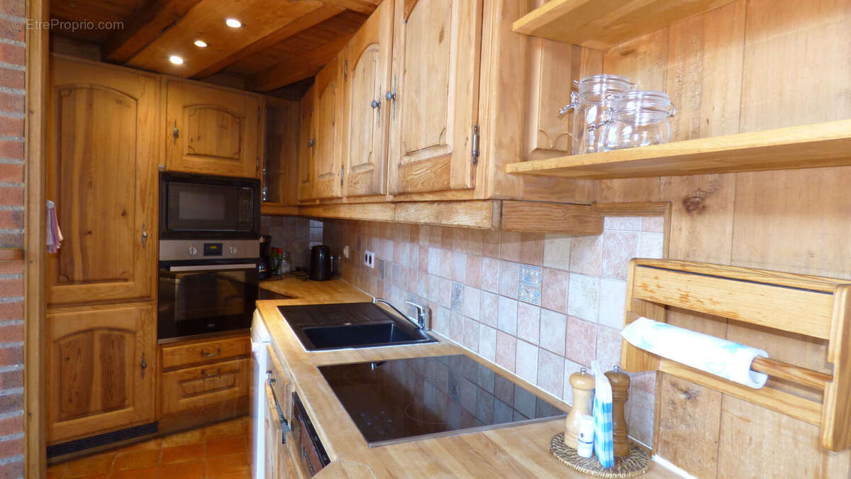 Appartement à LES ALLUES