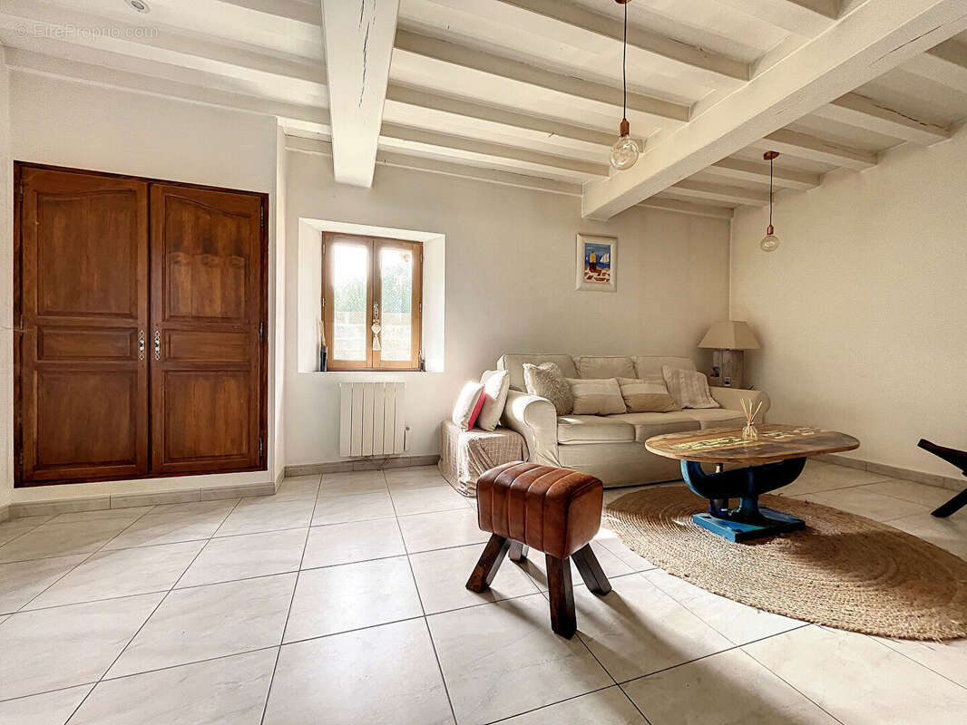 Maison à DOUVILLE-EN-AUGE