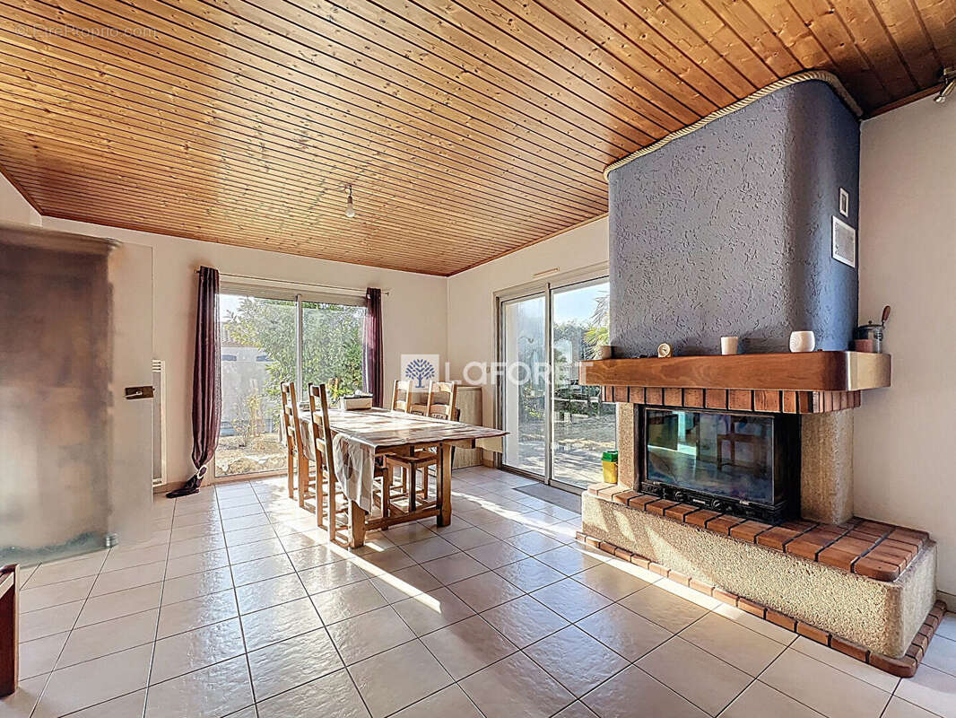 Maison à LE FENOUILLER