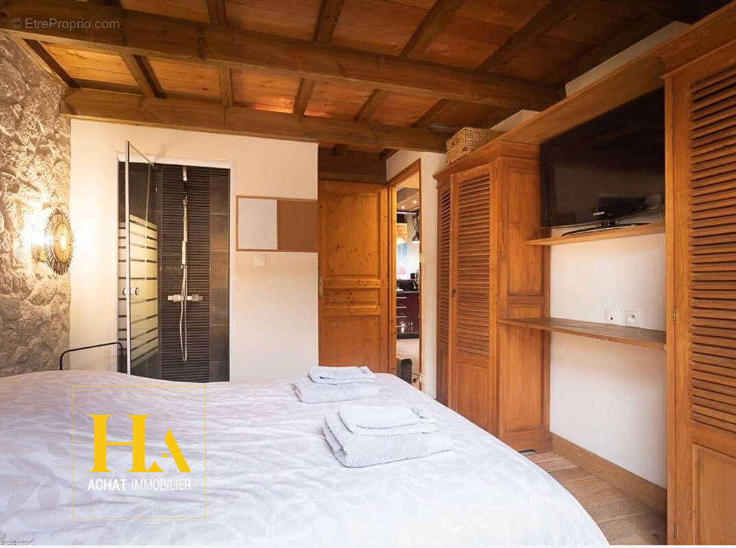 Maison à LES AVIRONS