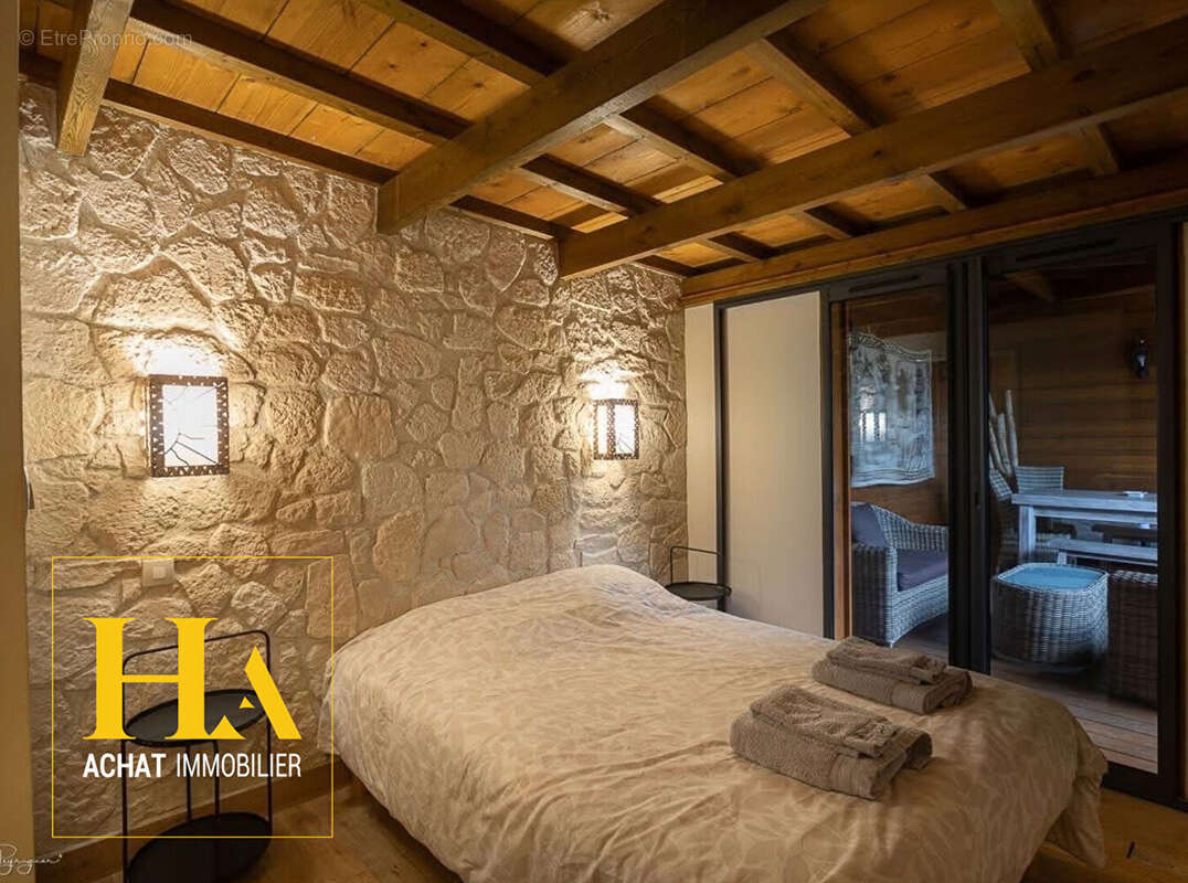 Maison à LES AVIRONS