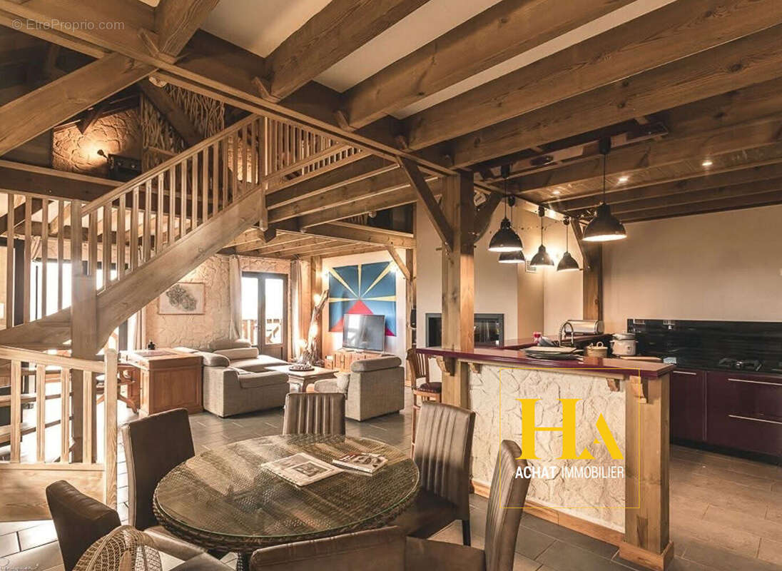 Maison à LES AVIRONS