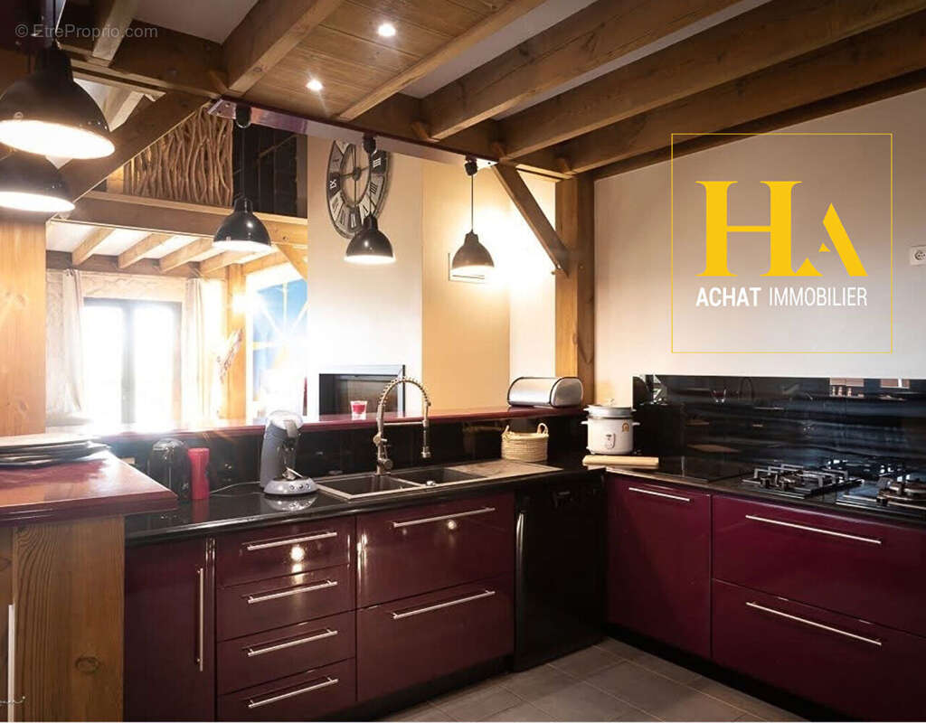 Maison à LES AVIRONS