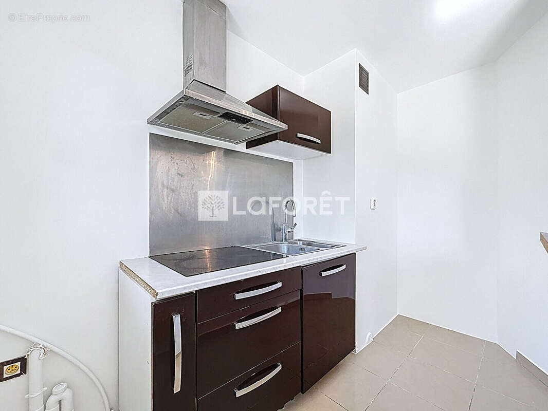 Appartement à MOISSY-CRAMAYEL