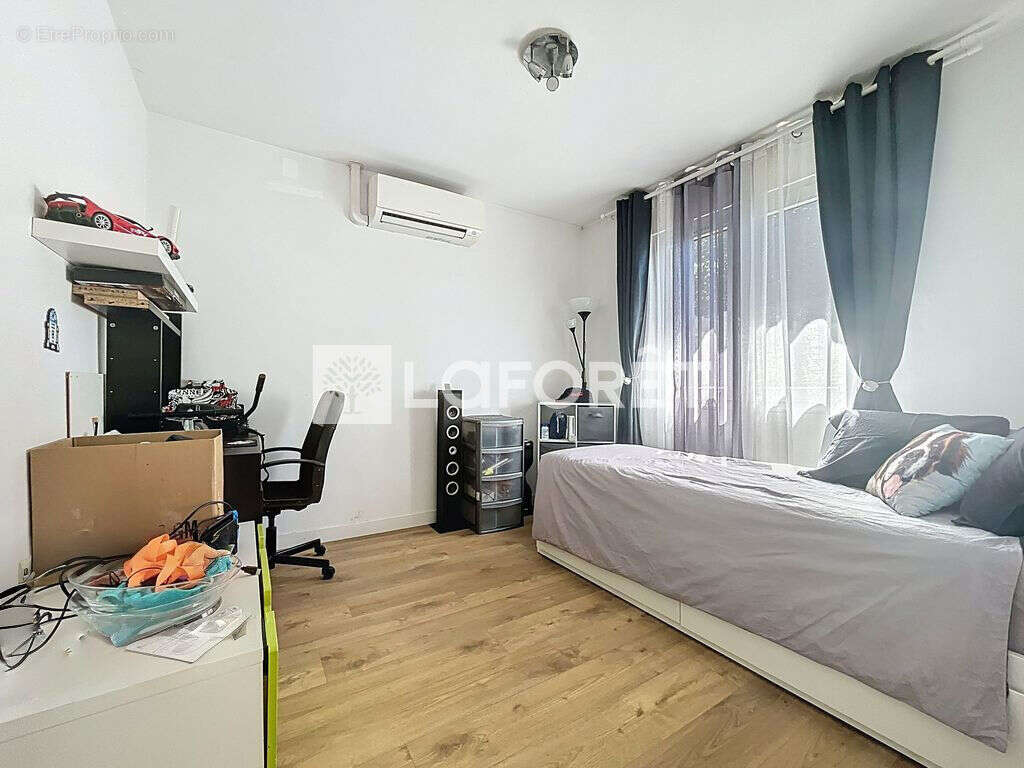 Maison à BERNAY-VILBERT