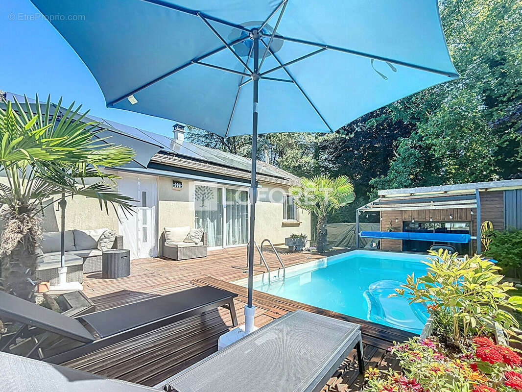 Maison à BERNAY-VILBERT