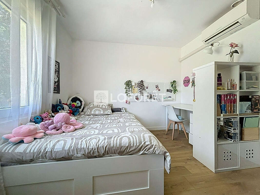 Maison à BERNAY-VILBERT