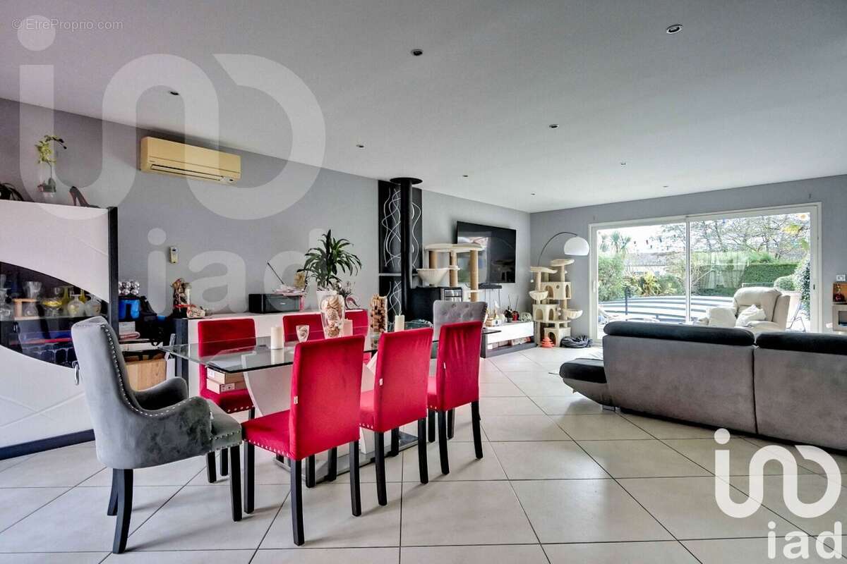 Photo 2 - Maison à LAMARQUE