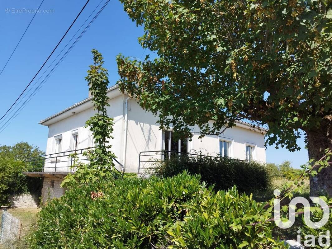 Photo 1 - Maison à CARSAC-DE-GURSON