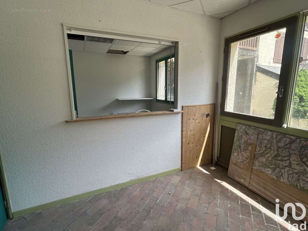 Photo 2 - Commerce à BIELLE