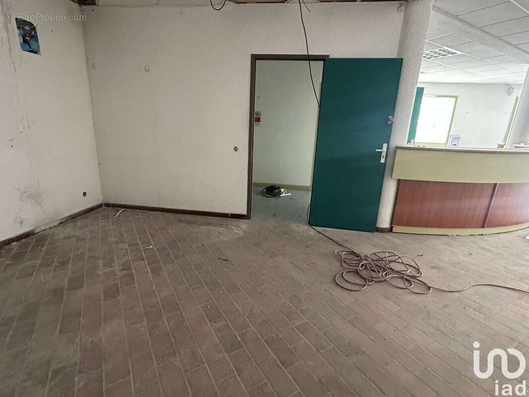 Photo 4 - Commerce à BIELLE