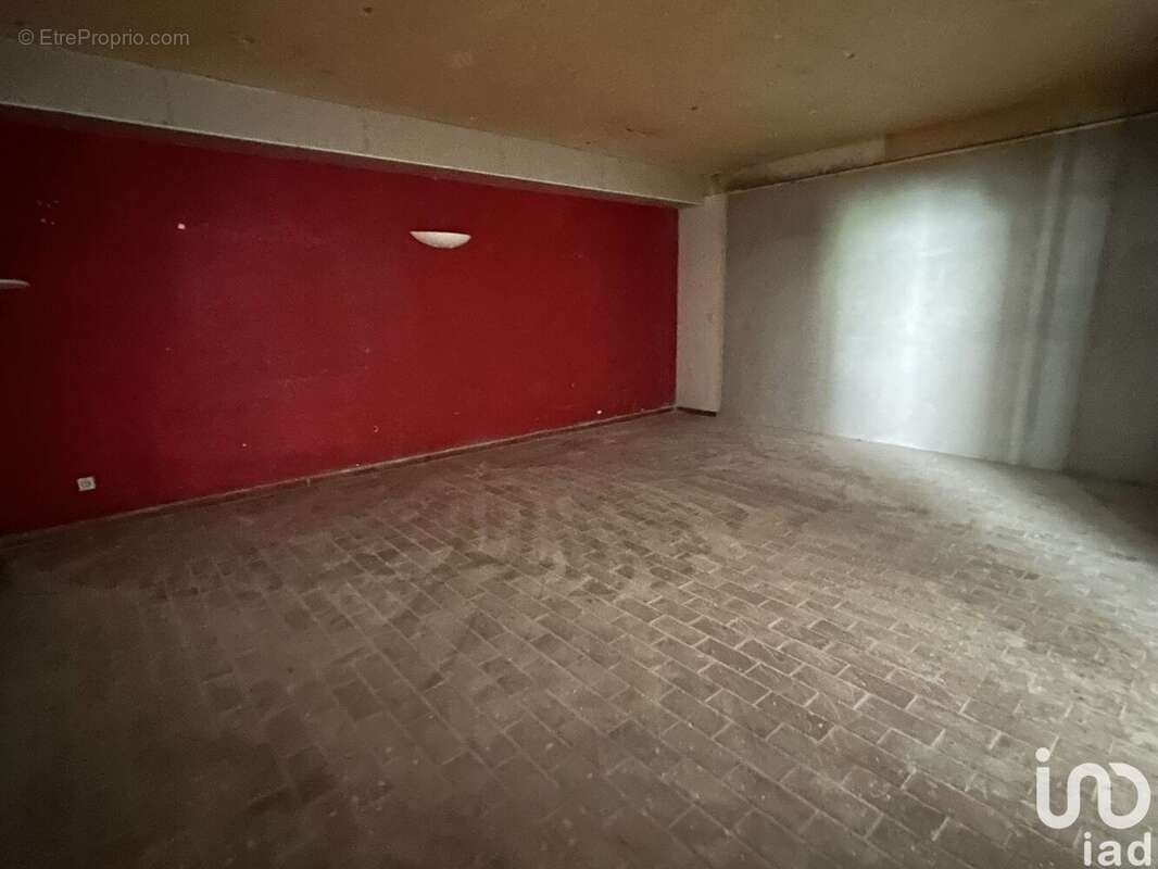 Photo 2 - Commerce à BIELLE