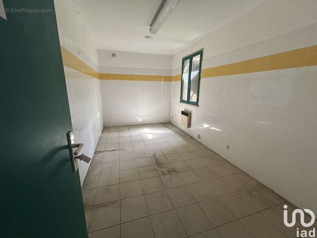 Photo 5 - Commerce à BIELLE