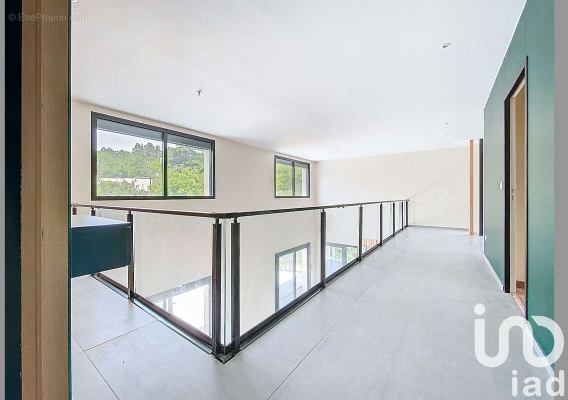 Photo 8 - Maison à MILLERY