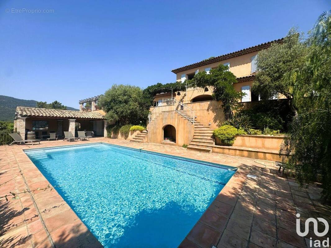 Photo 1 - Maison à PLAN-DE-LA-TOUR